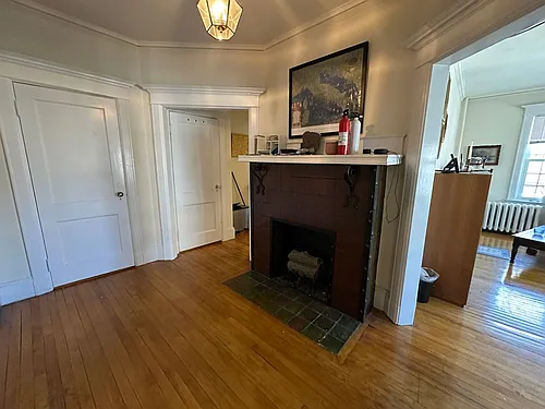 1277 Commonwealth Ave Photo 1