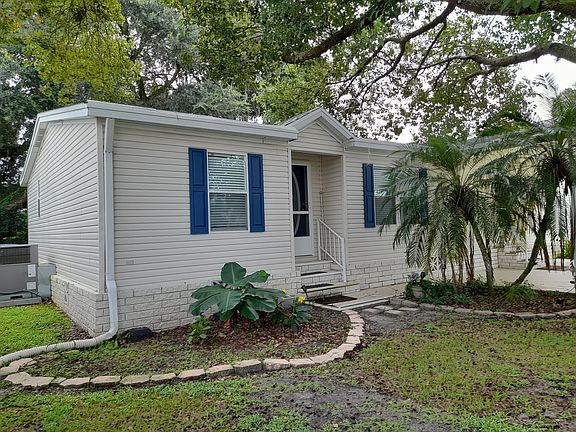 3rd image of 3742 Russian Olive Ln #331