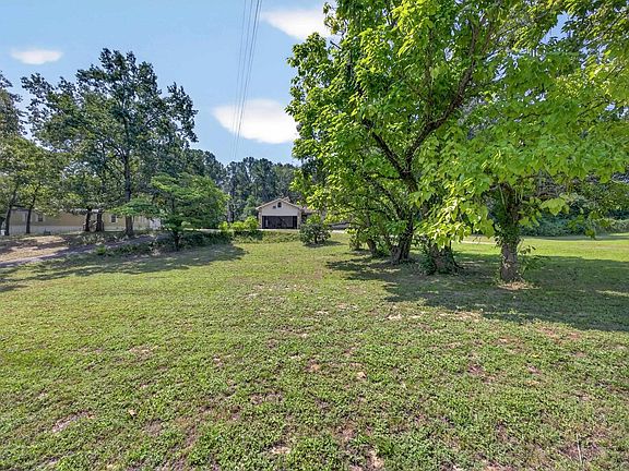 4th image of 1306 Jayne Ln