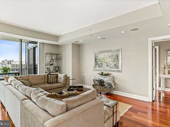 5th image of 1881 N Nash St Unit 1701