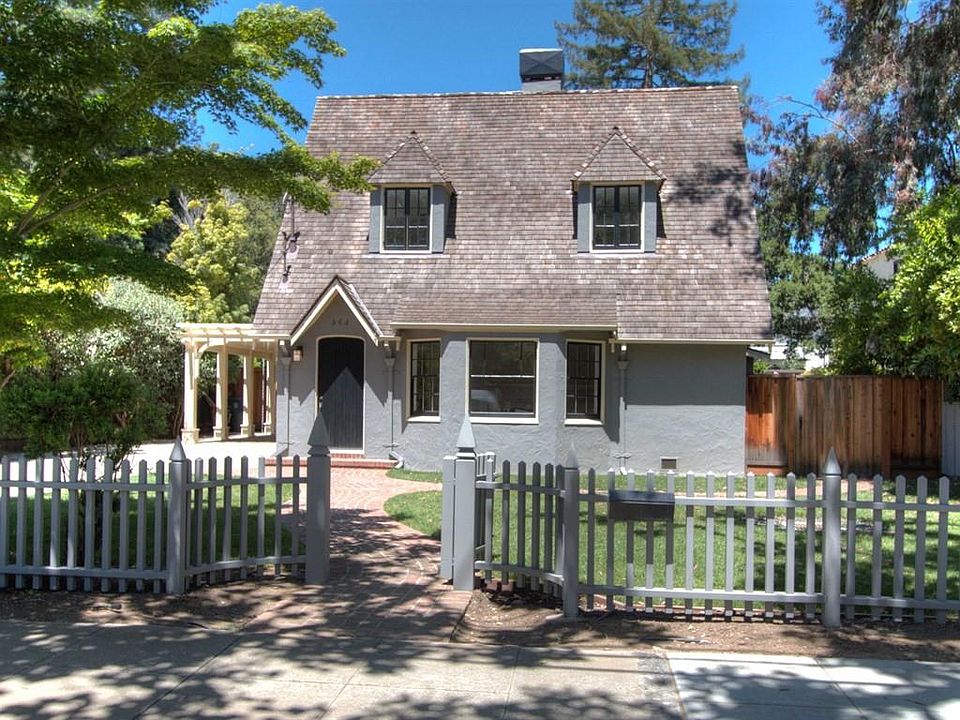 1st image of 563 Lowell Ave