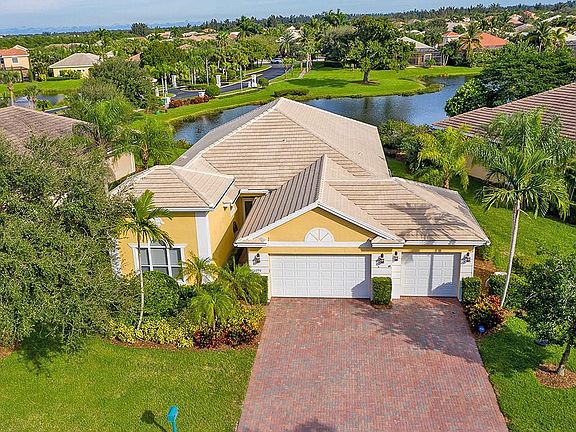 2nd image of 1270 River Reach Dr