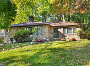 8312 Jenkintown Rd, Elkins Park, PA 19027