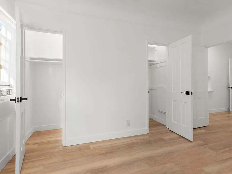 (El/Eu/Yo:B) 141-143 S. Crescent Drive — Photo 13