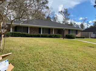 2060 Edson Dr, Beaumont, TX 77706