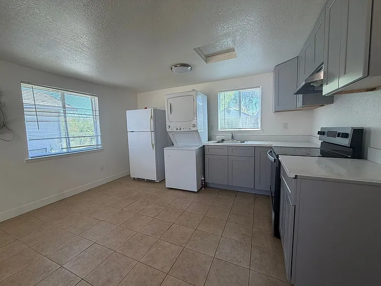 SAC T 5801 — Photo 11