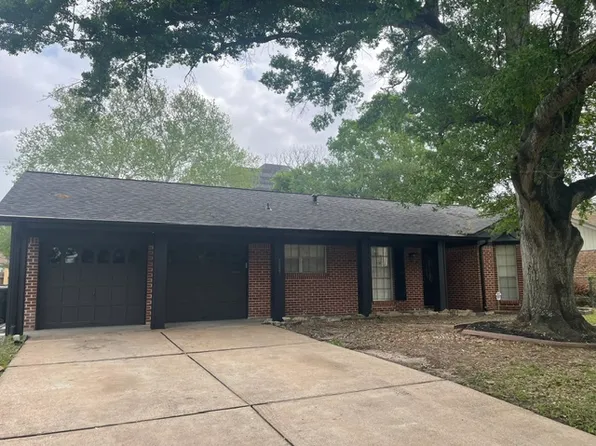 7307 Galleon Dr, Houston, TX 77036