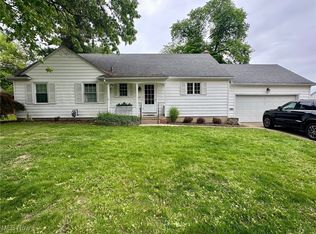414 Hillcrest Dr, Ashland, OH 44805