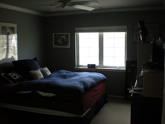 Upstairs Bedroom #2