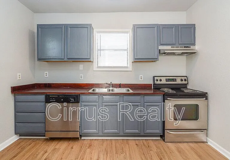 2511 Orcutt Ave #B — Photo 11