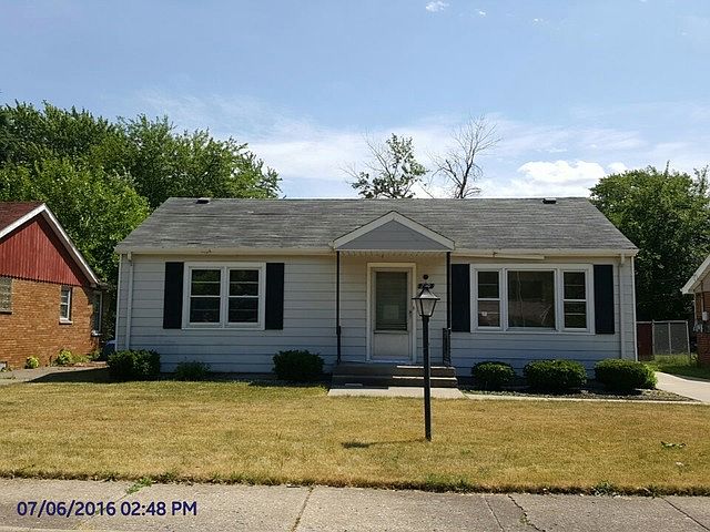 1st image of 729 E 155th Pl