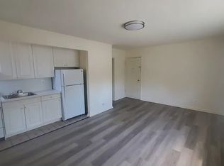 215 Arlo Rd #B2, Staten Island, NY 10301