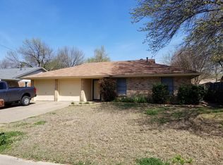 3413 Meadowlark Ln, Denton, TX 76209
