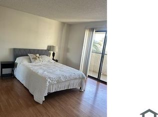 2080 Karen Ave #50, Las Vegas, NV 89169