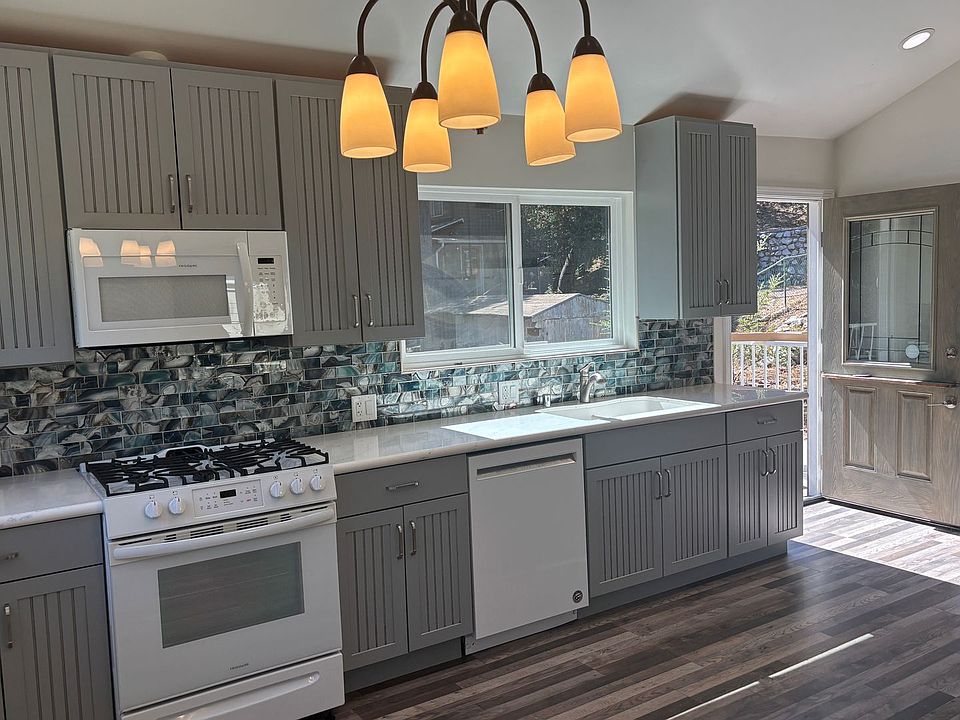 1st image of 12544 Shafer Pl