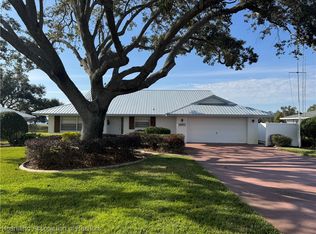 1870 Hollyhurst Dr, Avon Park, FL 33825