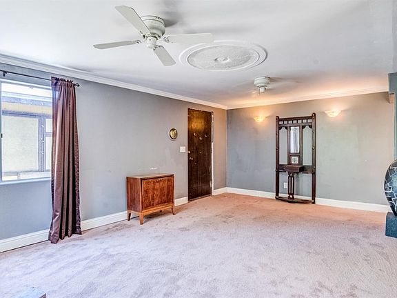 5th image of 142 Ann Court