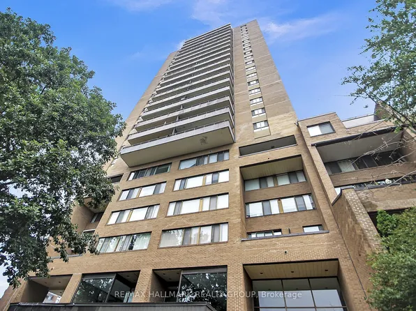 505 Saint Laurent Blvd #1503, Ottawa, ON K1K 3X4