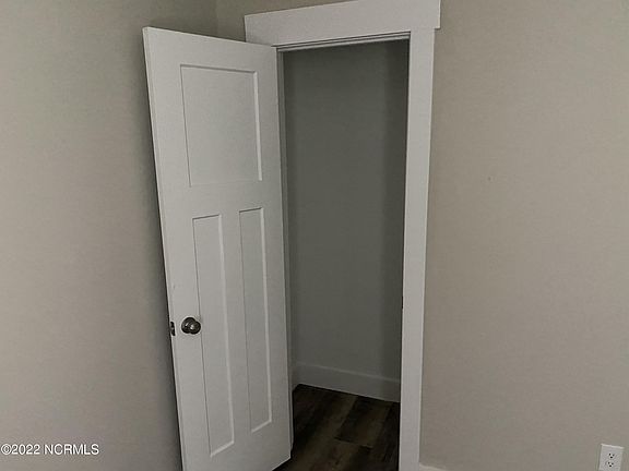 5th image of 3396 E Railroad Blvd