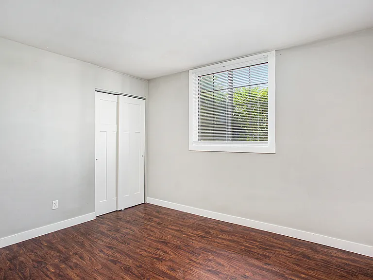 2561 Burton St SE #2561 — Photo 16