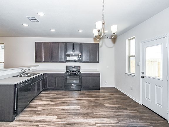 3rd image of 25806 Northpark Pine Dr #Ifj3dn