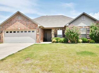 180 Four Winds Dr, Conway, AR 72034