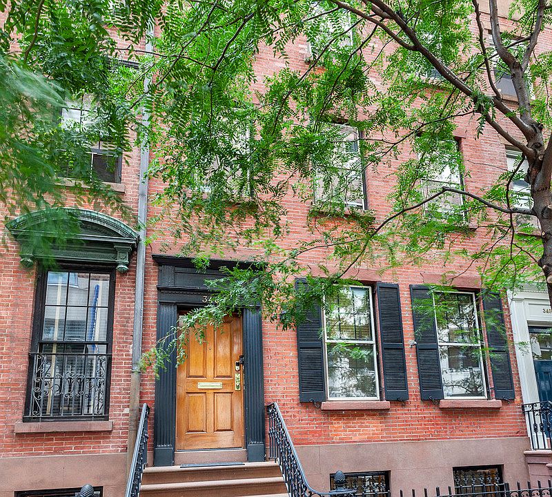 1st image of 346 W 15th St