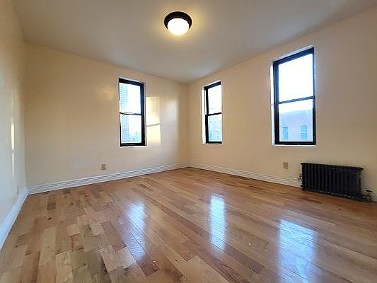 2nd image of 332 Rogers Ave APT B5