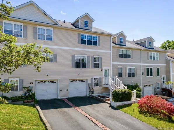 21 Evan Court, Middletown, NY 10940