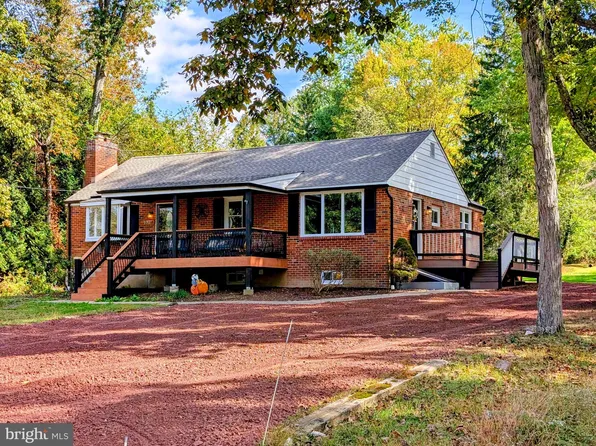 1213 Three Mile Run, Perkasie, PA 18944