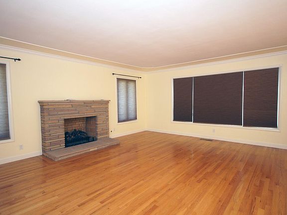 3rd image of 1603 Bel Air Ave