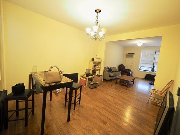 5th image of 3411 30th Ave APT 2F