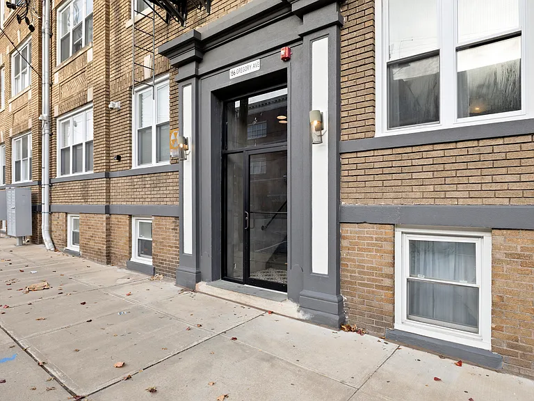 156 Gregory Ave #C2 — Photo 7