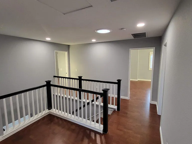 8 Tyler Pl — Photo 21