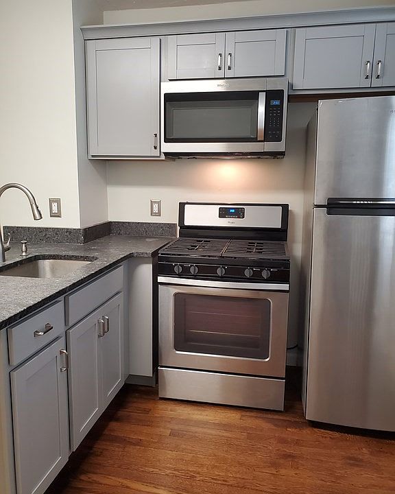 1st image of 204 Eastern Ave #1