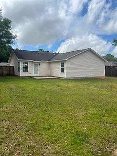 6043 Savannah - 6043 Savannah — Photo 2