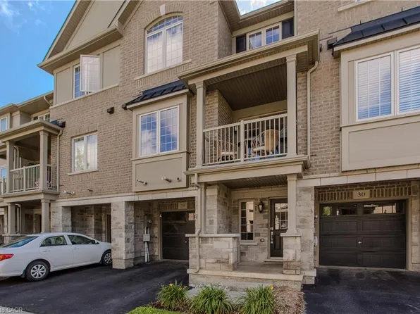 215 Dundas St E #29, Hamilton, ON L8B 0X1