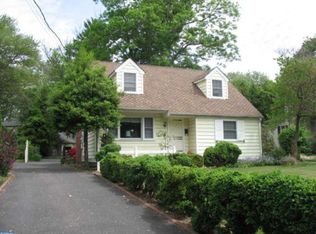 1011 N Park Ave, Haddon Heights, NJ 08035