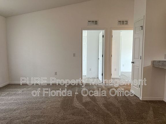 4th image of 7 Bahia Court Ln