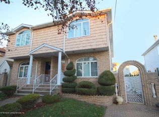 373 Manhattan St, Staten Island, NY