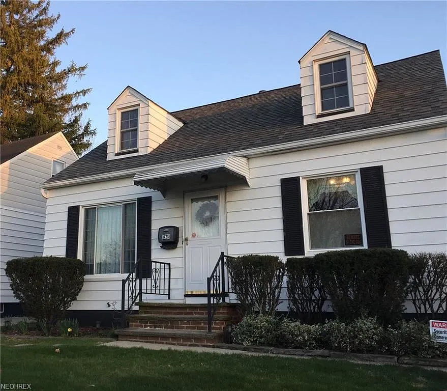 14218 Tabor Ave photo 1