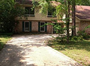 2106 W Lacey Oak Cir, Spring, TX 77380