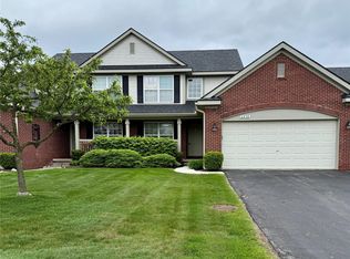 6438 Club Ct W, Grand Blanc, MI 48439