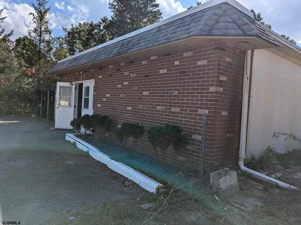 5015 Spruce Ave, Egg Harbor Township, NJ 08234