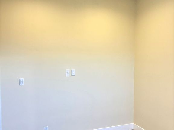 5th image of 235 Cortland Ave #A-2