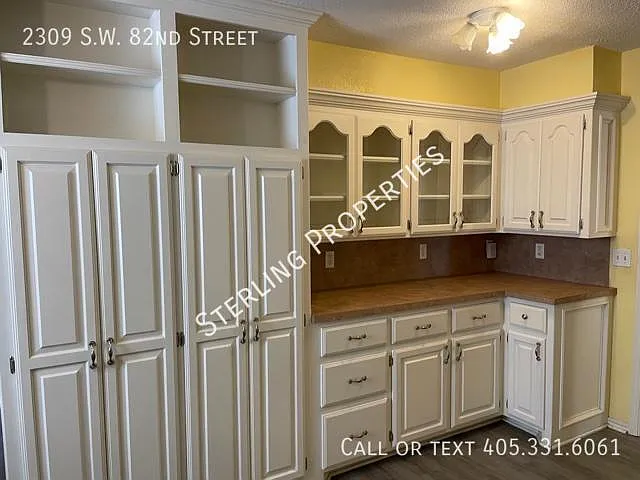 2309 SW 82nd St — Photo 37