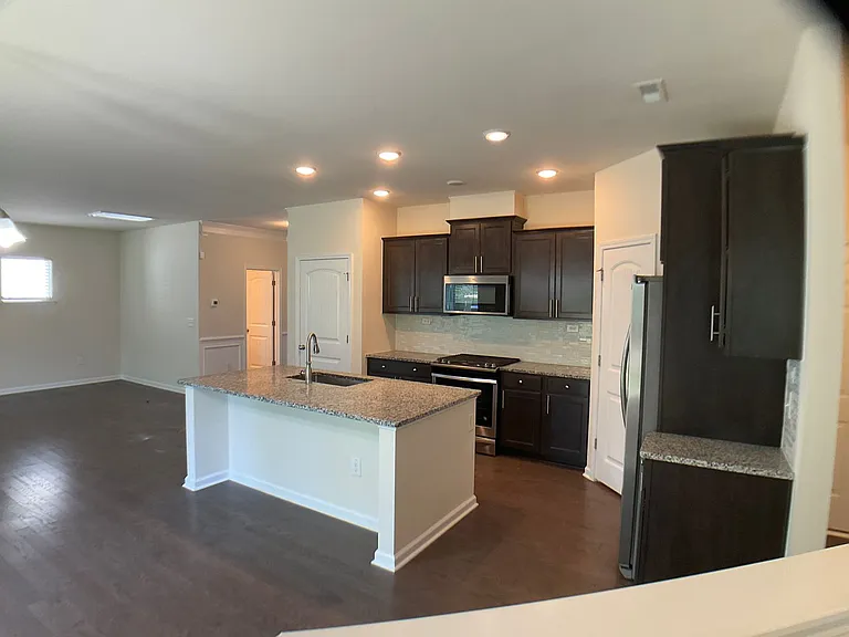 2109 Turling Way — Photo 10