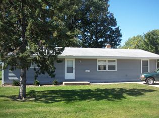 2160 11th St, Charleston, IL 61920