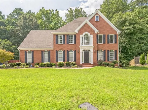 2260 Cobble Creek Ln, Grayson, GA 30017