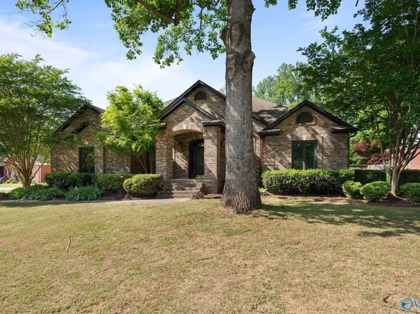 205 Kelsey Lynn Ln, Huntsville, AL 35806